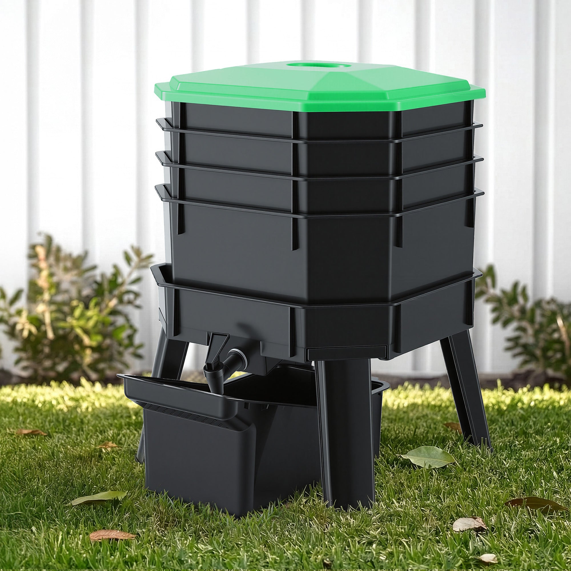 Gardeon Compost Bin 4-Tray Stackable Worm Farm Composter with Liquid F